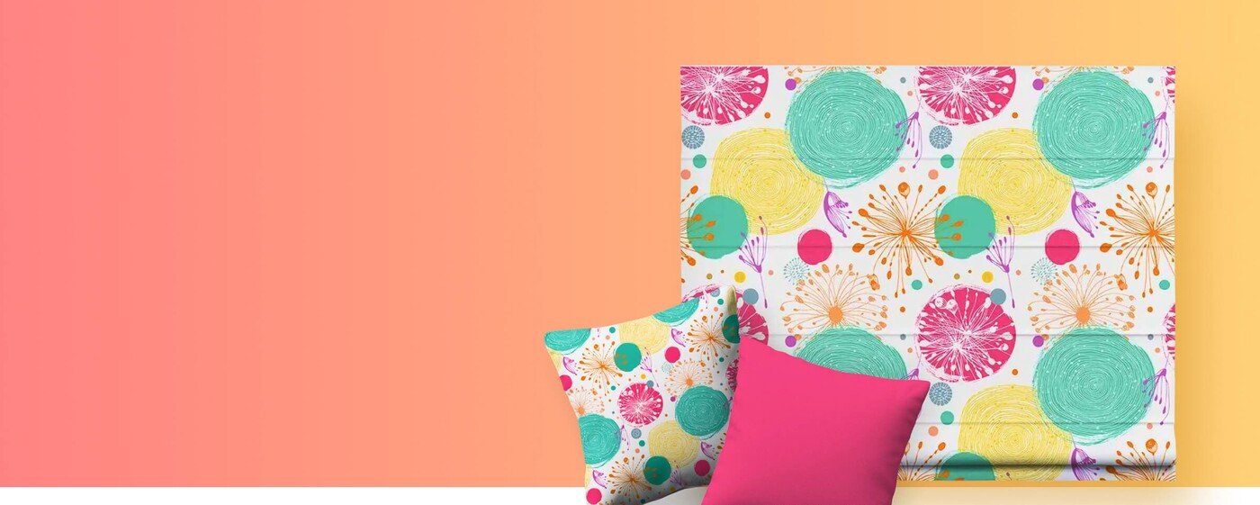 При заказе более трёх римских штор подушки в подарок